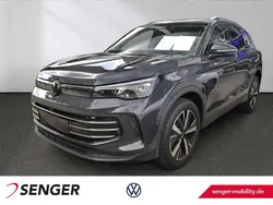Uranograu Neu 2025 VW Tiguan Comfortline SUV | 58.325 €
