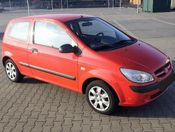 Rot Gebraucht 2007 Hyundai Getz Kleinwagen | 2.350 € (Etwas zu teuer)