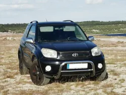 Schwarz Gebraucht 2004 Toyota RAV4 SUV | 4.490 € (Fairer Preis)