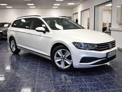 Weiß Gebraucht 2021 VW Passat Kombi | 16.770 € (Guter Preis)