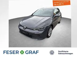 Delfingrau metallic Gebraucht 2024 VW Golf VIII Life Limousine | 26.440 € (Fairer Preis)
