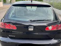 Schwarz Gebraucht 2004 Seat Ibiza Fresh Limousine | 1.200 € (Fairer Preis)