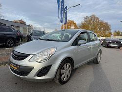 Silber Gebraucht 2013 Opel Corsa Edition Limousine | 3.490 € (Fairer Preis)