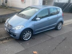 Blau Gebraucht 2007 Mercedes A180 Limousine | 2.650 € (Teuer)