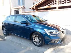 Blau Gebraucht 2018 Renault Mégane IV Limousine | 8.900 € (Fairer Preis)