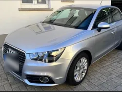 Silber Gebraucht 2014 Audi A1 Sportback Kleinwagen | 12.500 €