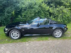 Schwarz Gebraucht 2001 BMW Z3 Cabrio | 8.499 €