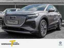 Grau Gebraucht 2022 Audi Q4 Sportback e-tron Ambiente SUV | 29.980 € (Guter Preis)