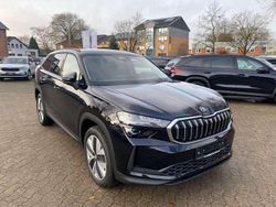 Schwarz magic perl. Neu 2025 Skoda Kodiaq Selection SUV | 46.999 € (Superpreis)