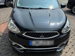Schwarz Gebraucht 2018 Mitsubishi Space Star Edition Kleinwagen | 5.700 € (Guter Preis)