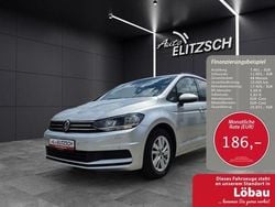 Silber Gebraucht 2021 VW Touran Comfortline Van / Kleinbus | 24.870 € (Fairer Preis)