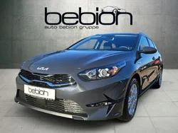 Grau Gebraucht 2025 Kia Ceed Vision Kombi | 25.900 € (Superpreis)