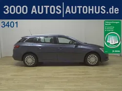 Titanium grau Gebraucht 2018 Renault Mégane IV Life | 11.480 € (Guter Preis)