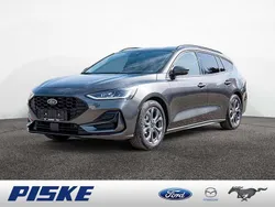 Magnetic grau Gebraucht 2024 Ford Focus ST-Line X Kombi | 26.900 € (Fairer Preis)