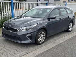 Grau Gebraucht 2018 Kia Ceed Sportswagon Spirit Kombi | 8.999 € (Superpreis)