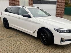 Weiß Gebraucht 2021 BMW 530e Luxury Line Kombi | 31.200 € (Superpreis)