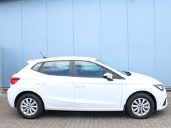 Weiß Gebraucht 2023 Seat Ibiza Style Limousine | 16.990 € (Guter Preis)