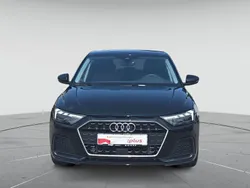 Mythosschwarz metallic Gebraucht 2024 Audi A1 Sportback Advanced Plus Kleinwagen | 24.490 € (Guter Preis)