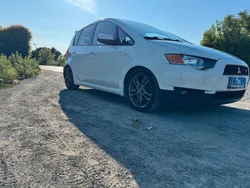 Weiß Gebraucht 2009 Mitsubishi Colt Kleinwagen | 5.500 €