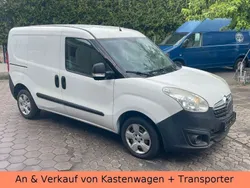 Weiß Gebraucht 2016 Opel Combo Van / Kleinbus | 5.200 € (Guter Preis)