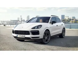 Weiss Gebraucht 2021 Porsche Cayenne SUV | 78.900 € (Etwas zu teuer)