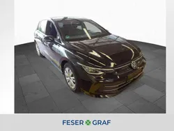 Grenadillschwarz metallic Gebraucht 2024 VW Golf VIII Limousine | 30.250 € (Etwas zu teuer)
