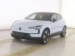 Cloud blue Gebraucht 2025 Volvo EX30 Ultra SUV | 38.440 € (Etwas zu teuer)