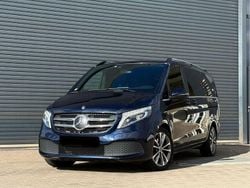 Blau Gebraucht 2019 Mercedes V300 Avantgarde Van / Kleinbus | 29.900 €
