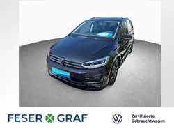 Deep black perleffekt Gebraucht 2024 VW Touran R-line Van / Kleinbus | 33.940 € (Guter Preis)