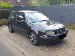 Schwarz Gebraucht 2000 VW Golf Edition Limousine | 1.100 € (Guter Preis)