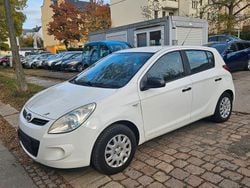 Weiß Gebraucht 2010 Hyundai i20 Classic Kleinwagen | 1.990 € (Superpreis)