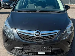 Schwarz Gebraucht 2016 Opel Zafira Tourer Eco Van / Kleinbus | 5.500 € (Superpreis)
