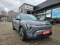 Grau Neu 2024 Kia EV3 3 SUV | 39.499 € (Fairer Preis)