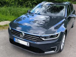 Grau Gebraucht 2017 VW Passat GTE Kombi | 18.900 € (Fairer Preis)
