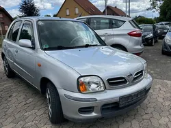 Silber Gebraucht 2001 Nissan Micra Kleinwagen | 1.400 € (Guter Preis)