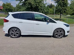 Weiß Gebraucht 2018 Ford C-MAX Sport Van / Kleinbus | 10.750 € (Etwas zu teuer)