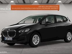 Schwarz Gebraucht 2024 BMW 218 Active Tourer Van / Kleinbus | 29.990 € (Fairer Preis)