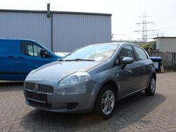 Grau Gebraucht 2009 Fiat Punto Dynamic Kleinwagen | 1.750 € (Guter Preis)