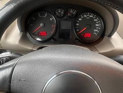 Blau Gebraucht 2001 Audi A2 Kleinwagen | 3.499 €