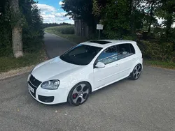 Weiß Gebraucht 2007 VW Golf V GTI Limousine | 10.990 €
