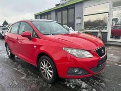Rot Gebraucht 2011 Seat Ibiza ST Style Kombi | 3.999 € (Fairer Preis)