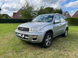 Silber Gebraucht 2004 Toyota RAV4 Limited SUV | 2.999 €