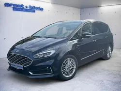 Blau Gebraucht 2022 Ford S-MAX Vignale Van / Kleinbus | 31.970 € (Superpreis)