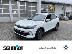 Pure white Gebraucht 2024 VW Tiguan R SUV | 32.498 € (Superpreis)