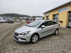 Silber Gebraucht 2018 Opel Astra Kombi | 9.500 € (Fairer Preis)
