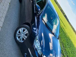 Blau Gebraucht 2015 Peugeot 308 Kombi | 5.750 € (Teuer)