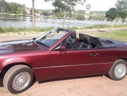 Rot Gebraucht 1996 Mercedes E200 Cabrio | 22.750 €