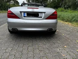 Grau Gebraucht 2002 Mercedes SL500 AMG Cabrio | 19.500 € (Etwas zu teuer)