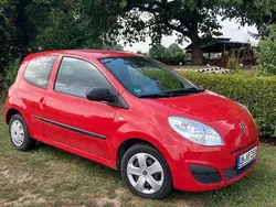 Rot Gebraucht 2011 Renault Twingo Kleinwagen | 2.950 € (Fairer Preis)