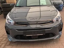 Grau Gebraucht 2022 Kia Rio 2 Limousine | 17.990 €